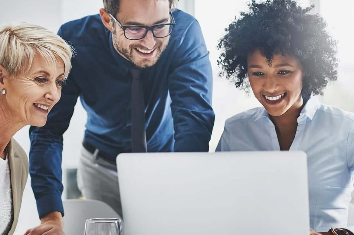 xperteer Team bei der gemeinsamen Projektarbeit
